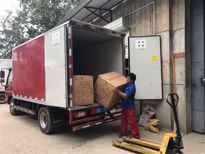 專業高效搬家 金杯車、廂貨車、打包搬運與小時工一站式服務全解析